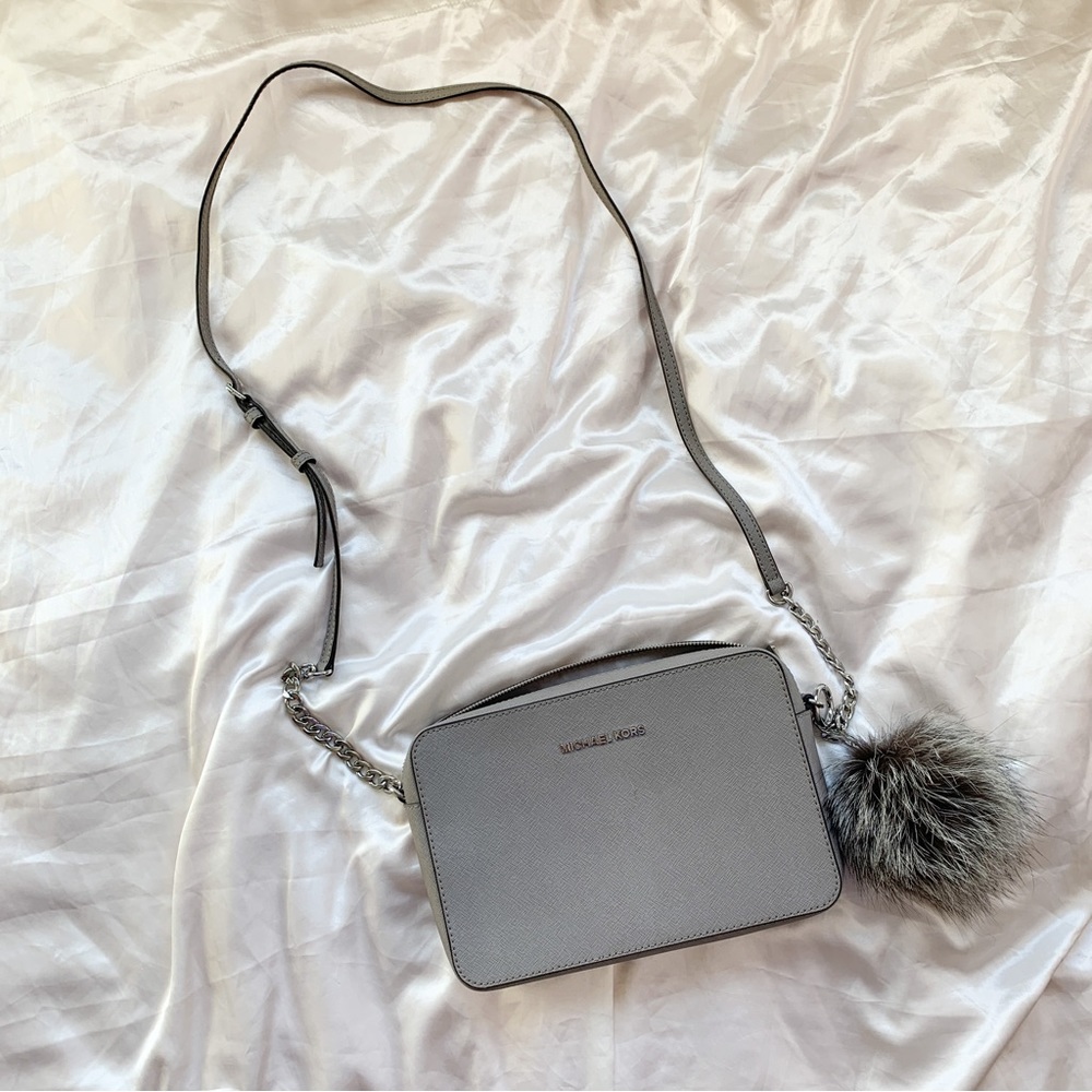 Michael Kors Jet Set pearl grey crossbody bag
